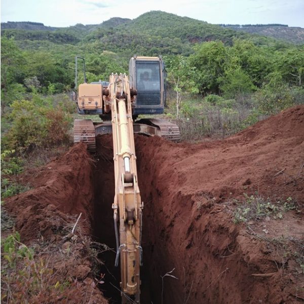 Escavacao trincheira